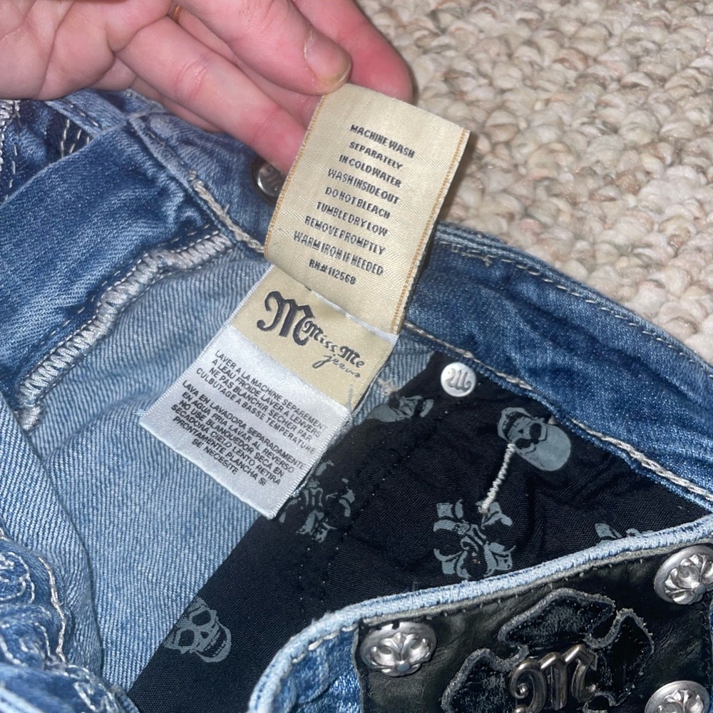 Miss Me Jeans - Picture 13 of 14